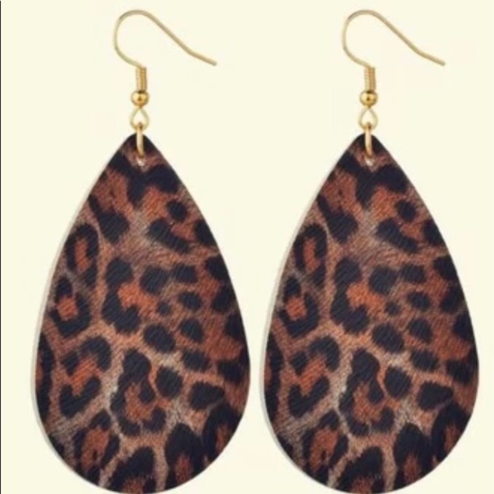 NWT Leopard Animal Brown & Black Print Boho Drop Earrings